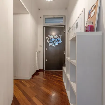 Bright - Your Nest In Apartment